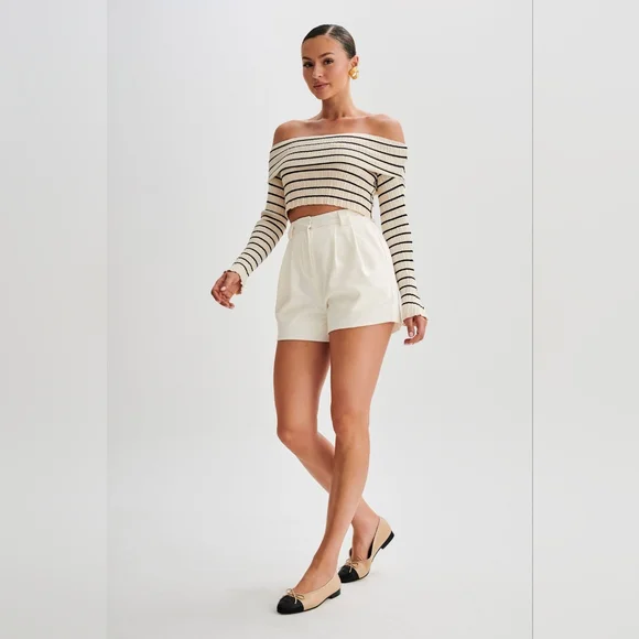 SigourneySuiting Shorts - Ivory - Picture 15 of 16